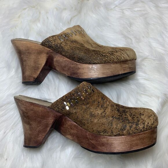 Calleen Cordero Distressed Handmade Clogs Size 7.5 - Picture 3 of 6